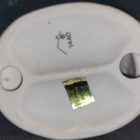 Vintage Home Interiors, Little Girl Reading a Book, with a Teddy Bear, 1440 - Picture 6 of 6